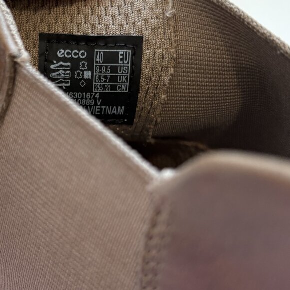 Ecco Soft 7 Chelsea Booties Leather Boots Taupe Size 40 US 9 - 9.5 NEW - Picture 7 of 8